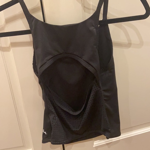 Black workout tank with cutout in back and mesh bottom, Lab Joy, size XS, crop - Picture 2 of 2